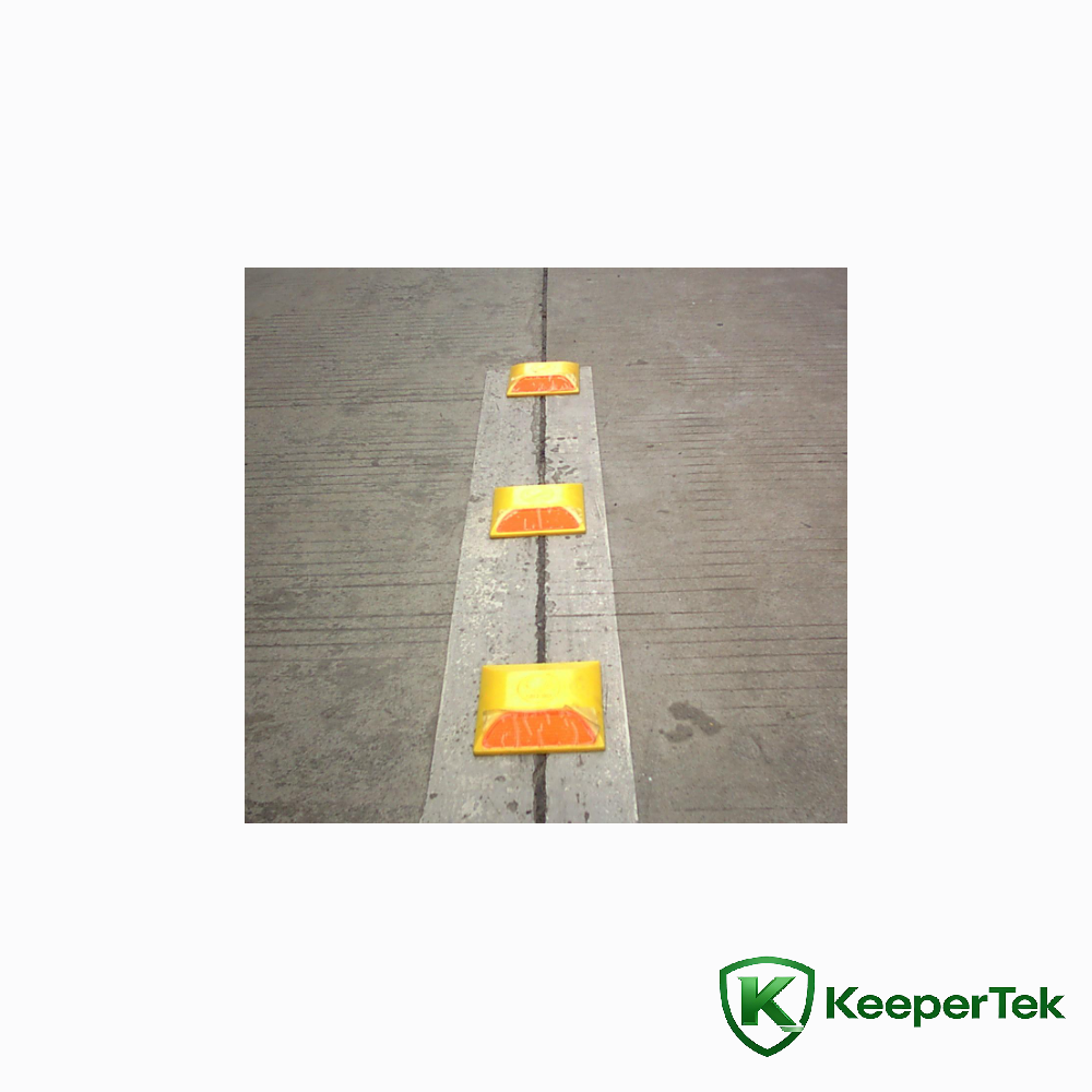 Peegeldav tee naast KT-CAS30
